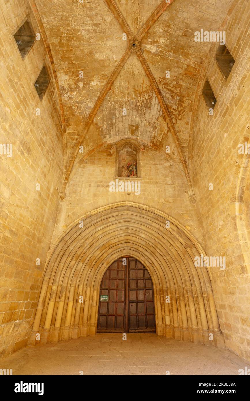 Santo Domingo de la Calzada, Spain. 09.05.22. Gothic entrance to Salvador Cathedral Stock Photo