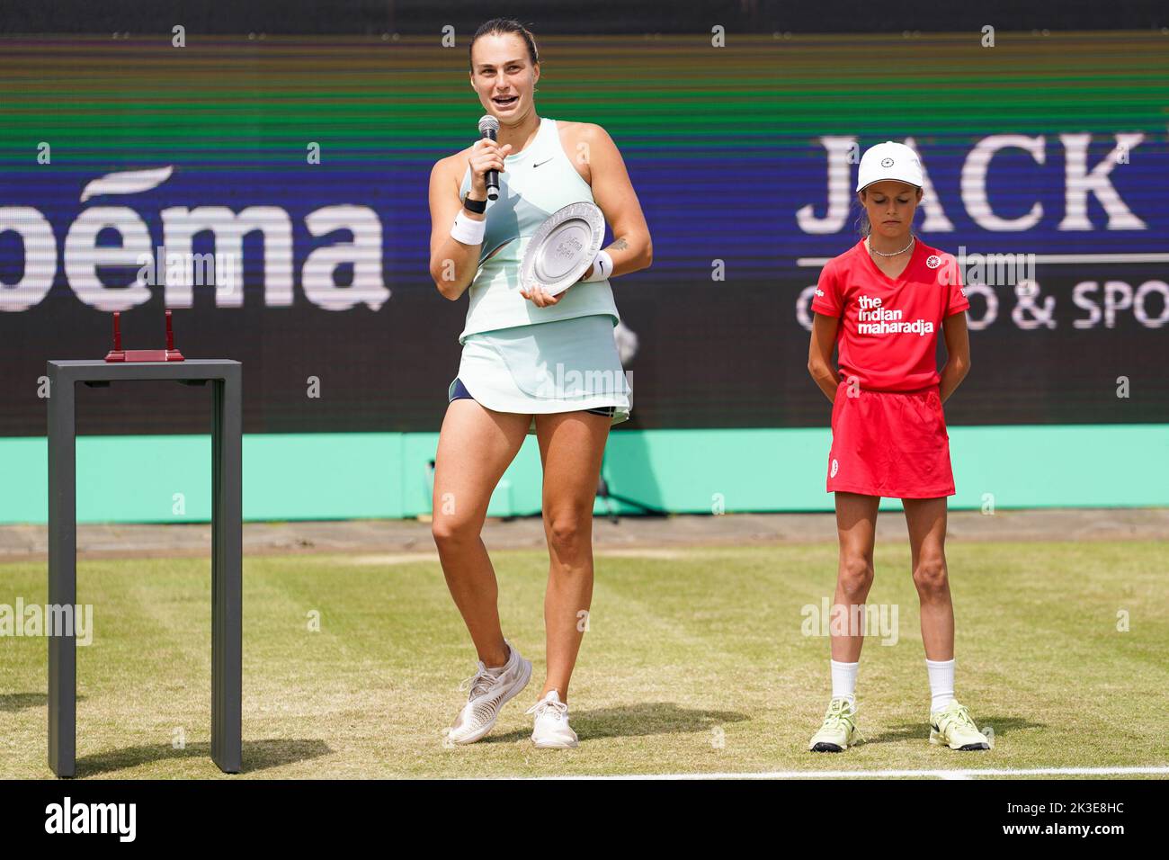 'S-HERTOGENBOSCH, NETHERLANDS - JUNE 12: Aryna Sabalenka of Belarus during the Winners Ceremony following the Womens Singles Final match between Aryna Sabalenka of Belarus and Ekaterina Alexandrova of Russia at the Autotron on June 12, 2022 in 's-Hertogenbosch, Netherlands (Photo by Joris Verwijst/BSR Agency) Stock Photo