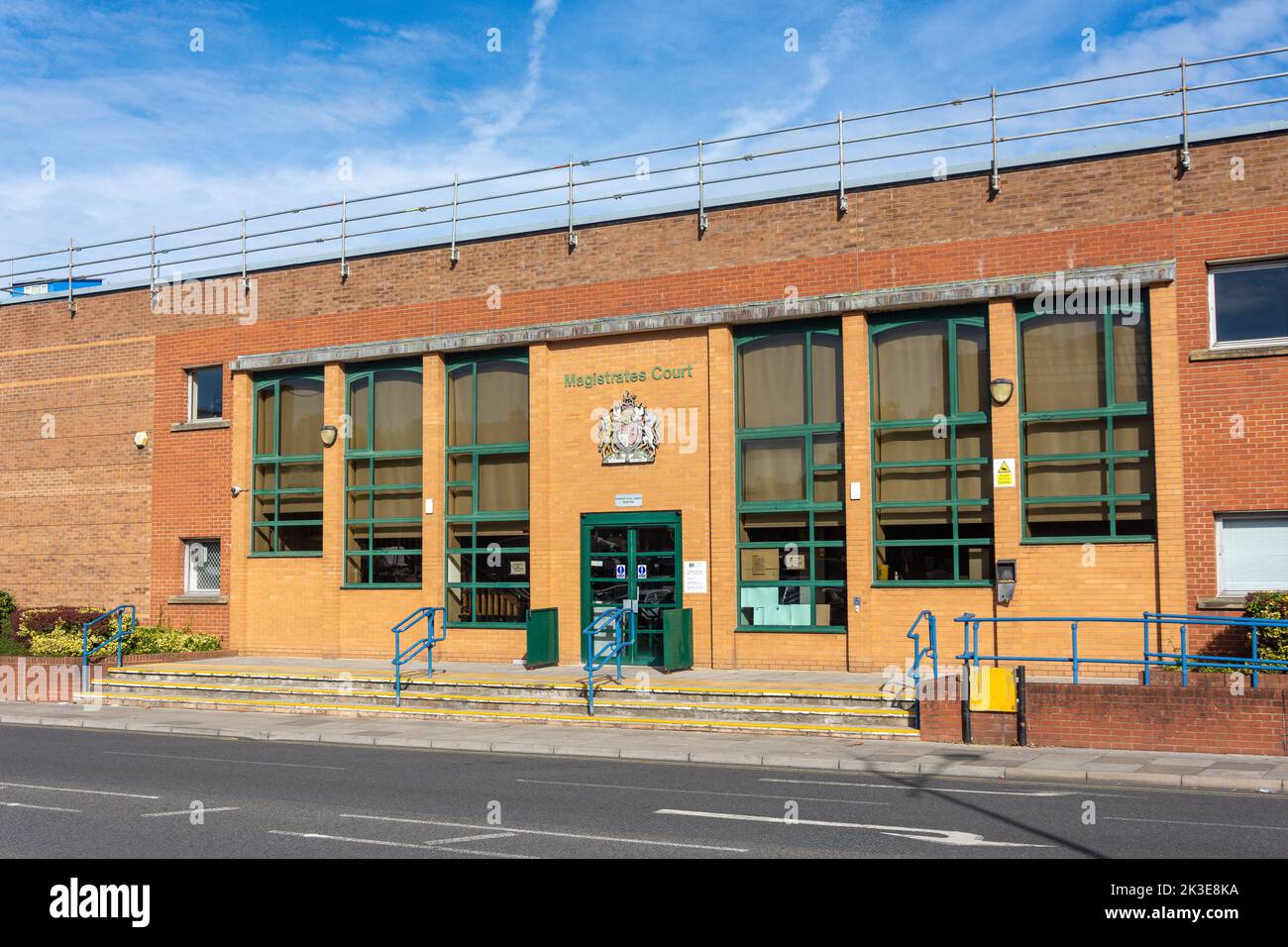 Entrance to Swindon Magistrates' Court, Princes Street, Swindon, Wiltshire, England, United Kingdom Stock Photo