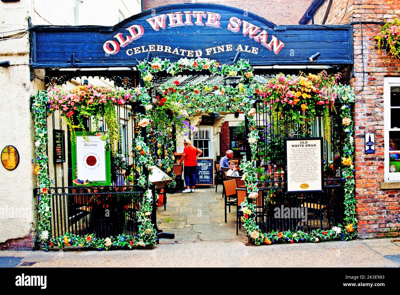 The Old White Swan, Goodramgate, York, England Stock Photo