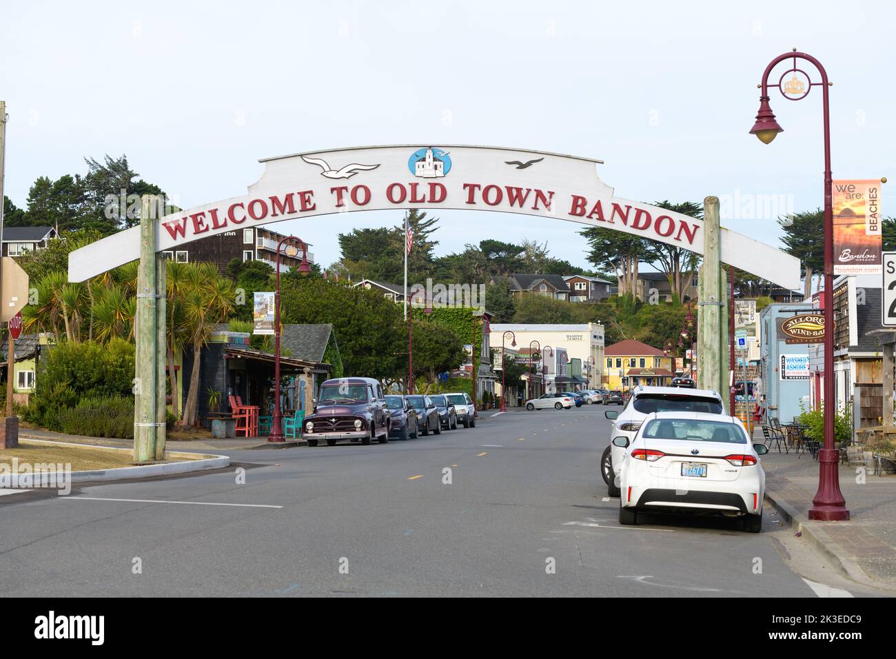 Bandon, OR, USA - September 17, 2022; Sign over street with words Welcome to Old Town Bandon, a city on the Oregon Coast Stock Photo