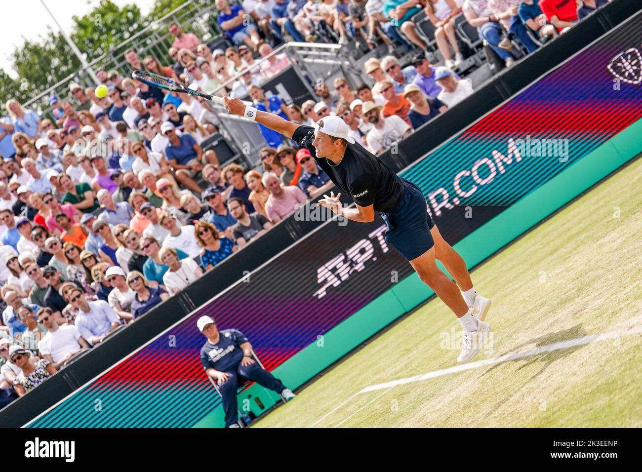 'S-HERTOGENBOSCH, NETHERLANDS - JUNE 12: Tim van Rijthoven of the Netherlands during the Mens Singles Final match between Daniil Medvedev of Russia and Tim van Rijthoven of the Netherlands at the Autotron on June 12, 2022 in 's-Hertogenbosch, Netherlands (Photo by Joris Verwijst/BSR Agency) Stock Photo
