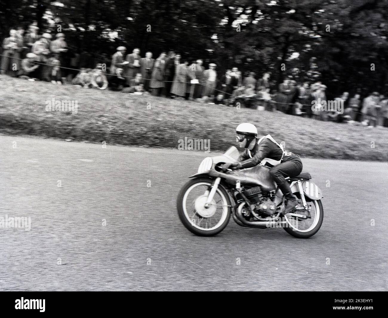 1954, historical, a racer on the course at the Scarborough races, England, UK. Stock Photo