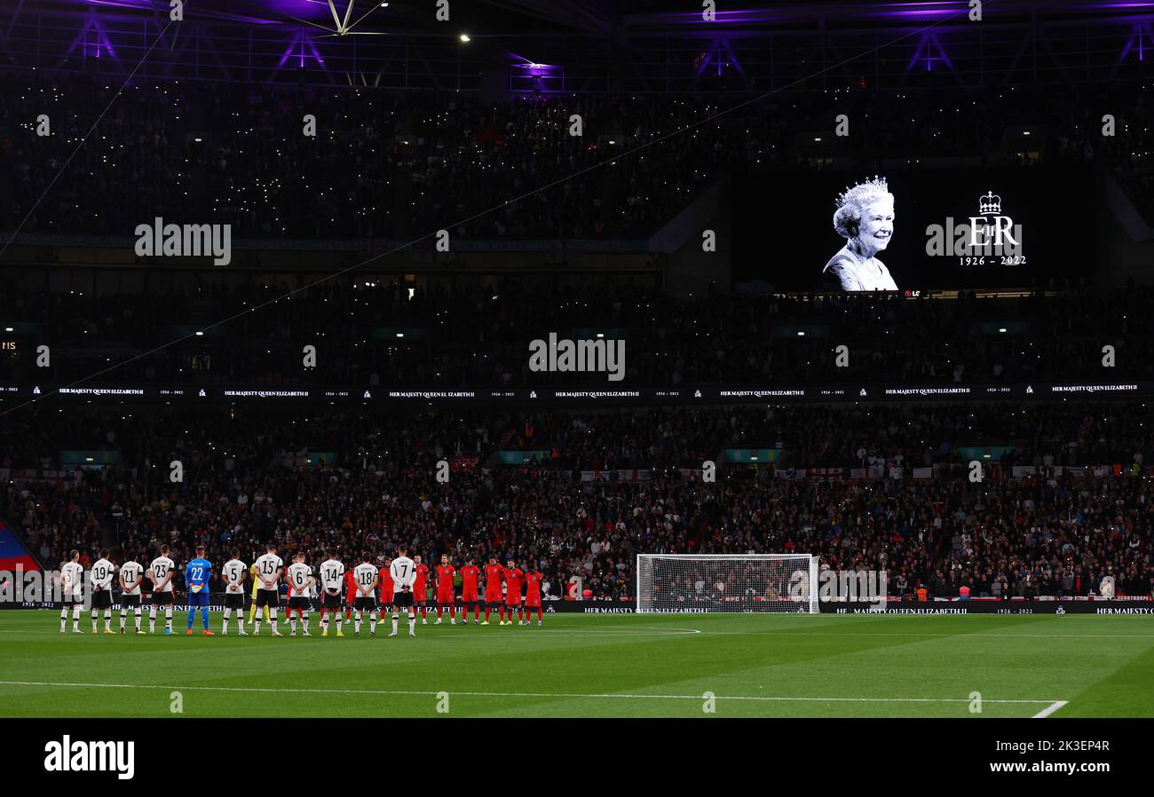 London, England, 26th September 2022. A minutes silence to mark the death of Her Majesty Queen Elizabeth ll during the UEFA Nations League match at Wembley Stadium, London. Picture credit should read: David Klein / Sportimage Stock Photo