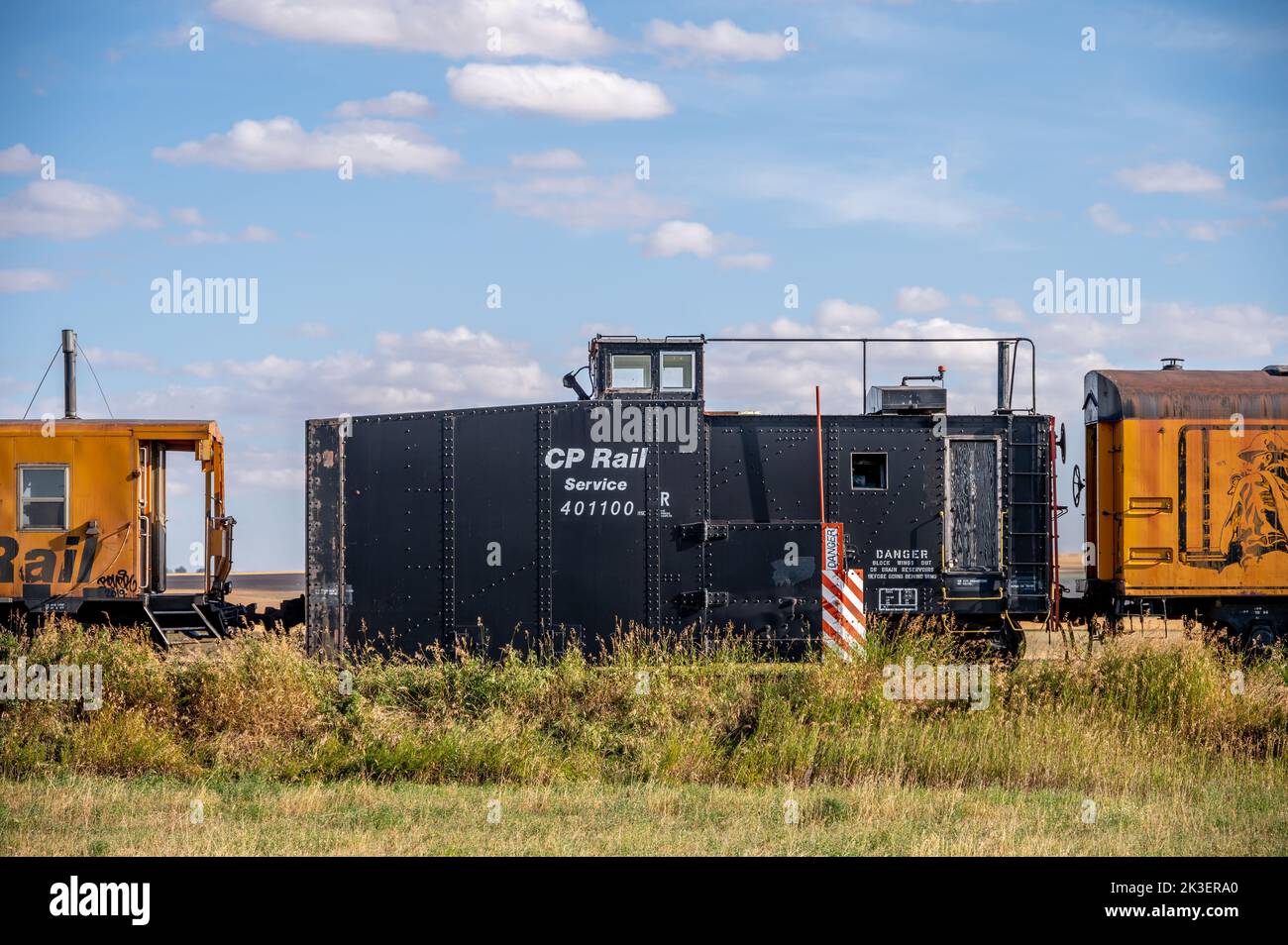 Abandoned rail cars hires stock photography and images Alamy