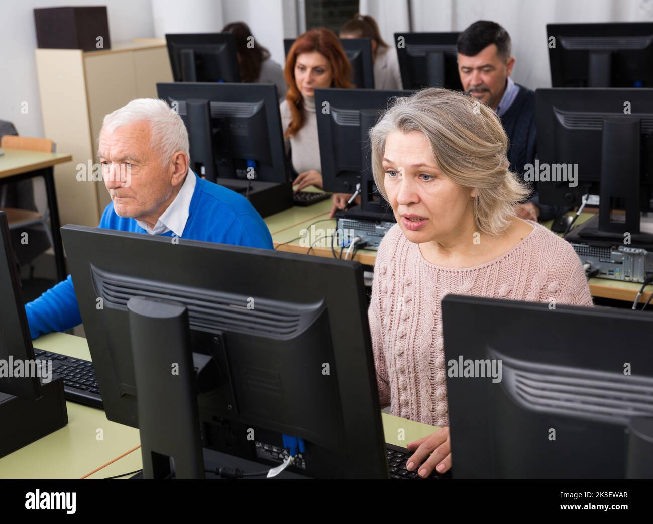 Old Worker Computer Older computers hi-res stock photography and images - Alamy