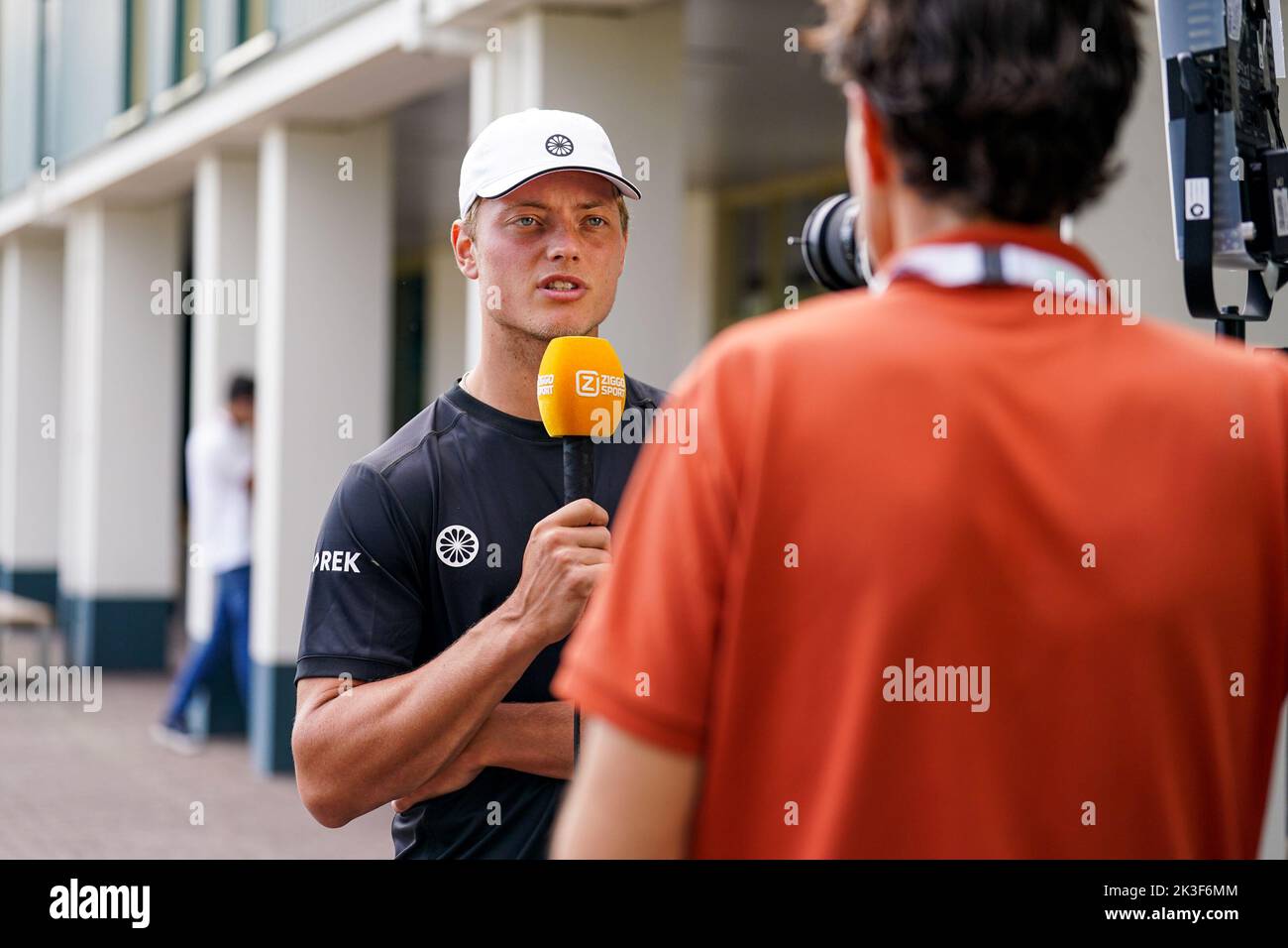 'S-HERTOGENBOSCH, NETHERLANDS - JUNE 12: Tim van Rijthoven of the Netherlands during a Press Moment following the Mens Singles Final match between Daniil Medvedev of Russia and Tim van Rijthoven of the Netherlands at the Autotron on June 12, 2022 in 's-Hertogenbosch, Netherlands (Photo by Joris Verwijst/BSR Agency) Stock Photo