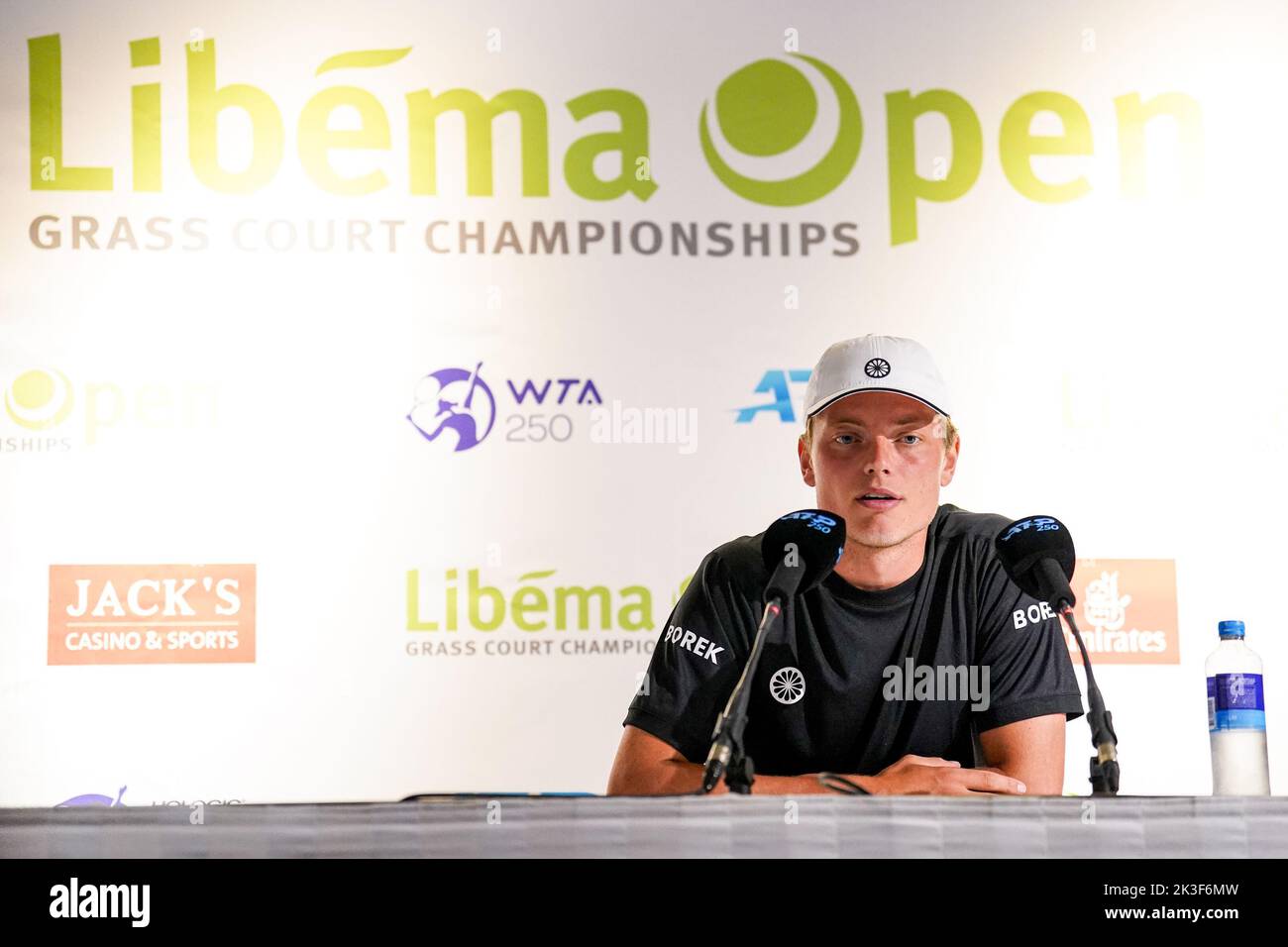 'S-HERTOGENBOSCH, NETHERLANDS - JUNE 12: Tim van Rijthoven of the Netherlands during a Press Moment following the Mens Singles Final match between Daniil Medvedev of Russia and Tim van Rijthoven of the Netherlands at the Autotron on June 12, 2022 in 's-Hertogenbosch, Netherlands (Photo by Joris Verwijst/BSR Agency) Stock Photo