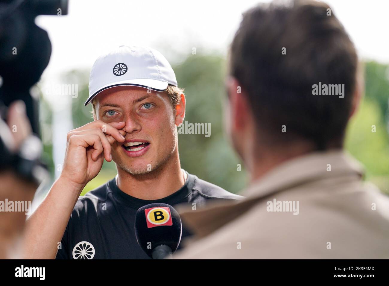 'S-HERTOGENBOSCH, NETHERLANDS - JUNE 12: Tim van Rijthoven of the Netherlands during a Press Moment following the Mens Singles Final match between Daniil Medvedev of Russia and Tim van Rijthoven of the Netherlands at the Autotron on June 12, 2022 in 's-Hertogenbosch, Netherlands (Photo by Joris Verwijst/BSR Agency) Stock Photo