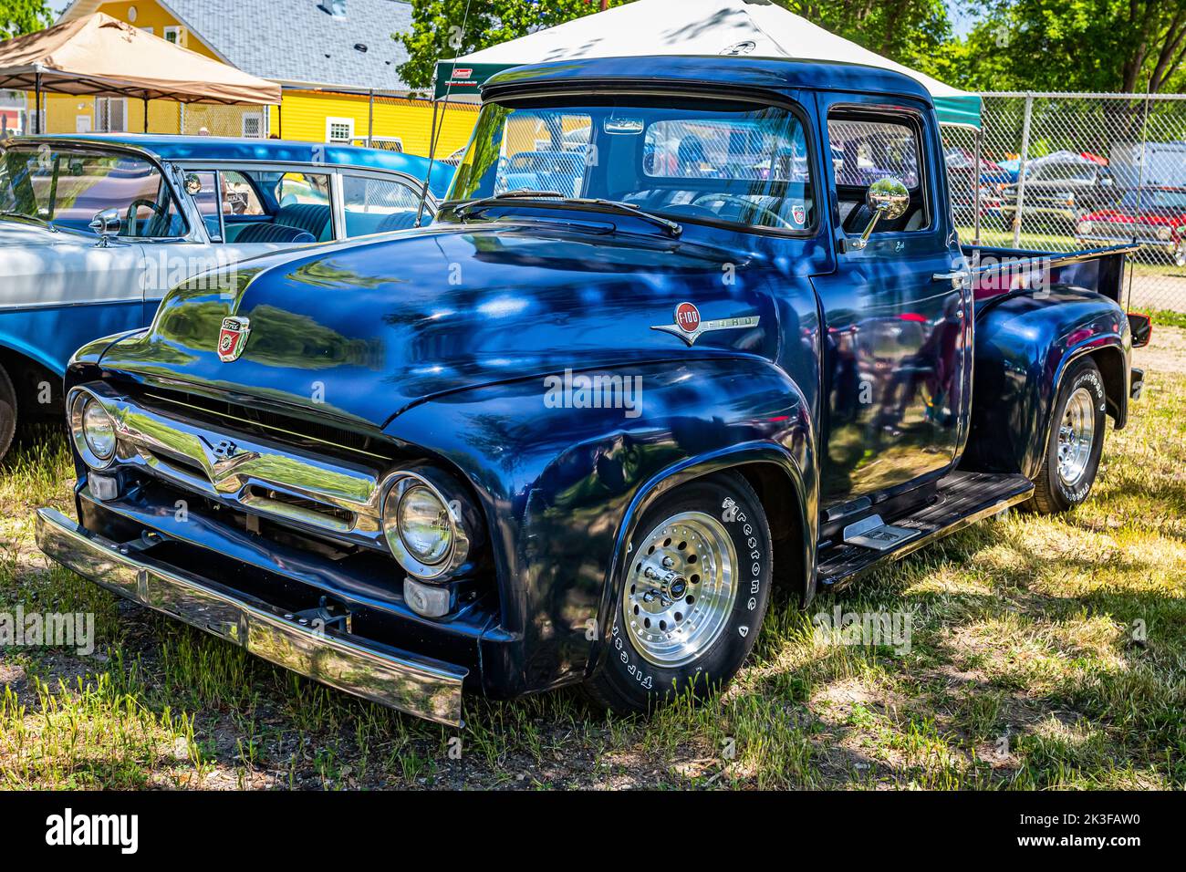 1956 ford f100 pickup hi-res stock photography and images