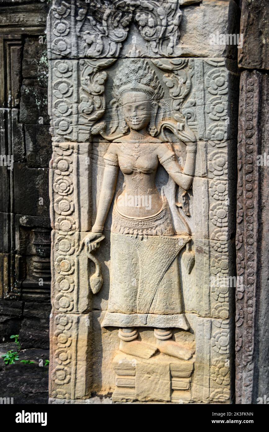 Cambodia. Siem Reap Province. The archaeological park of Angkor. Banteay Kdei Temple. Sculpture on bas relief of Devata Stock Photo