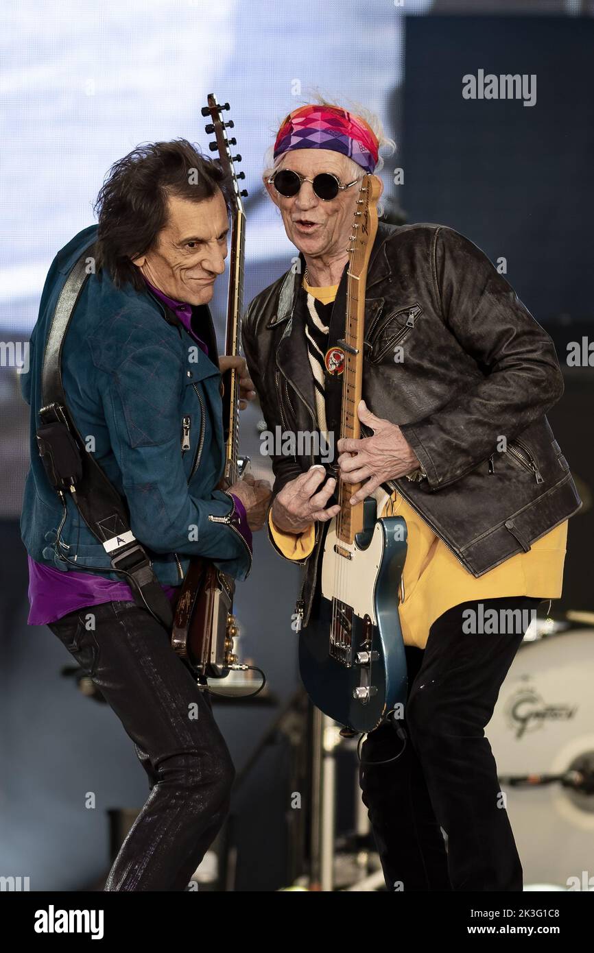 LONDON, ENGLAND: The Rolling Stones perform on the Great Oak Stage at the British Summer Time Festival in Hyde Park. Featuring: Ronnie Wood, Keith Richards Where: London, United Kingdom When: 25 Jun 2022 Credit: Neil Lupin/WENN Stock Photo