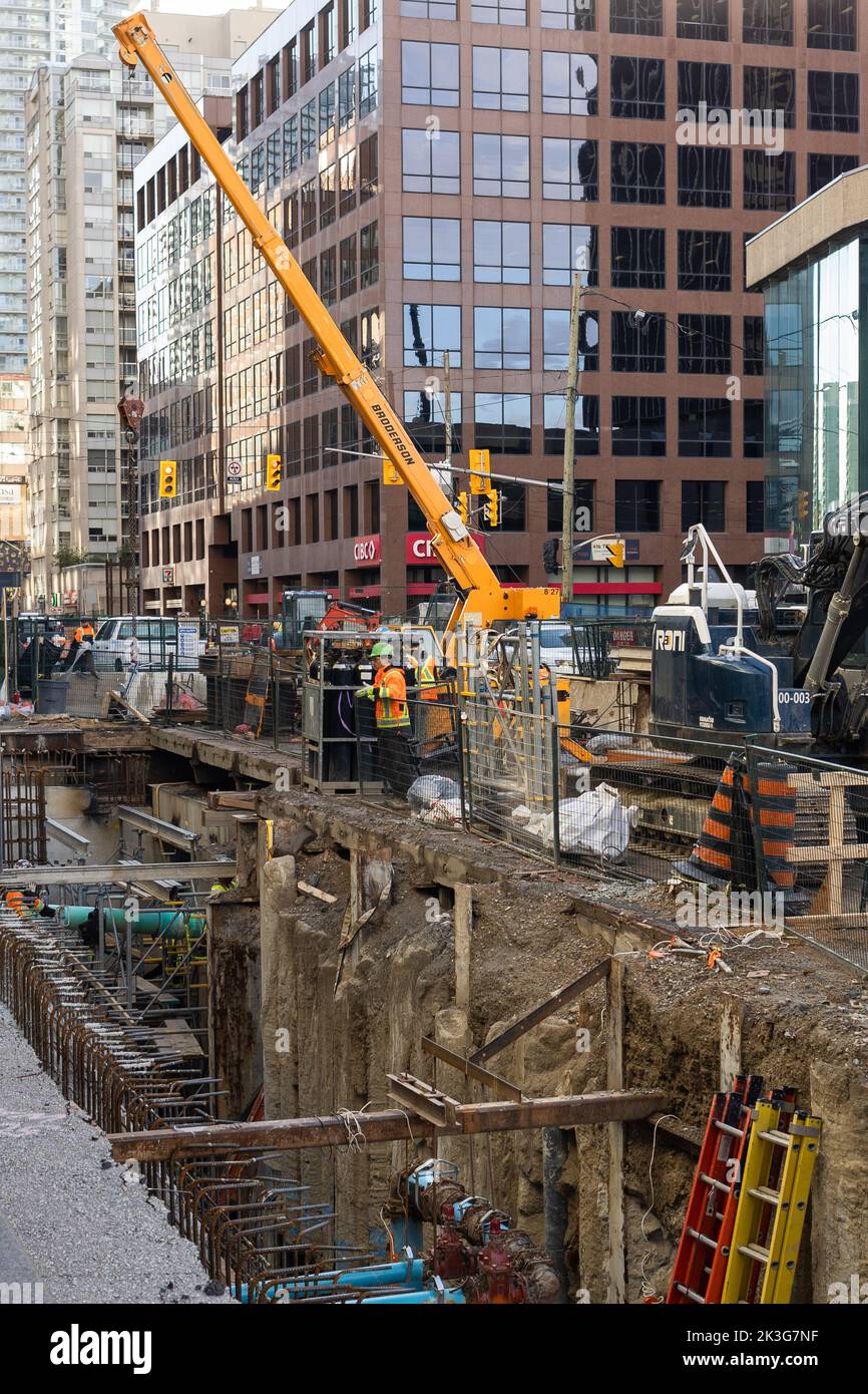 Eglinton lrt toronto hires stock photography and images Alamy