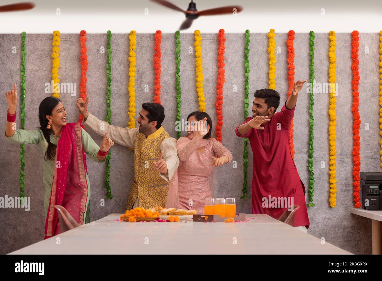 Orange dupatta hi-res stock photography and images - Page 2 - Alamy