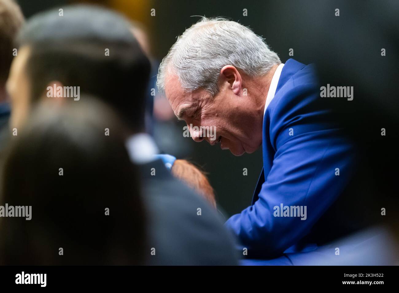 Melbourne, Australia, 26 September, 2022. Nigel Farage is seen chatting to audience members during An Evening With Nigel Farage at The Melbourne Convention and Exhibition Centre on September 26, 2022 in Melbourne, Australia. Credit: Dave Hewison/Speed Media/Alamy Live News Stock Photo