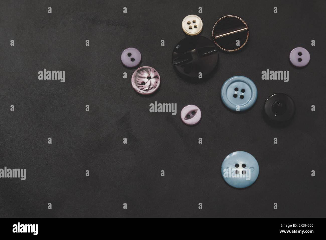 Set of tailoring accessories hi-res stock photography and images - Alamy