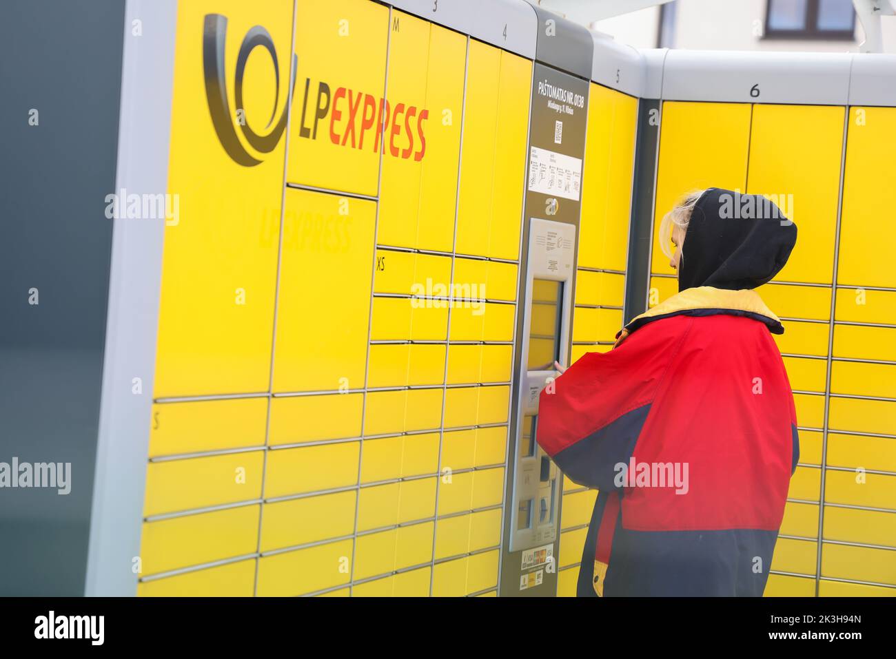 Vilnius, Lithuania 23 September, 2022 LP Express is a network of post machines and shipment services that belongs to Lithuanian post. Fast shipping se Stock Photo