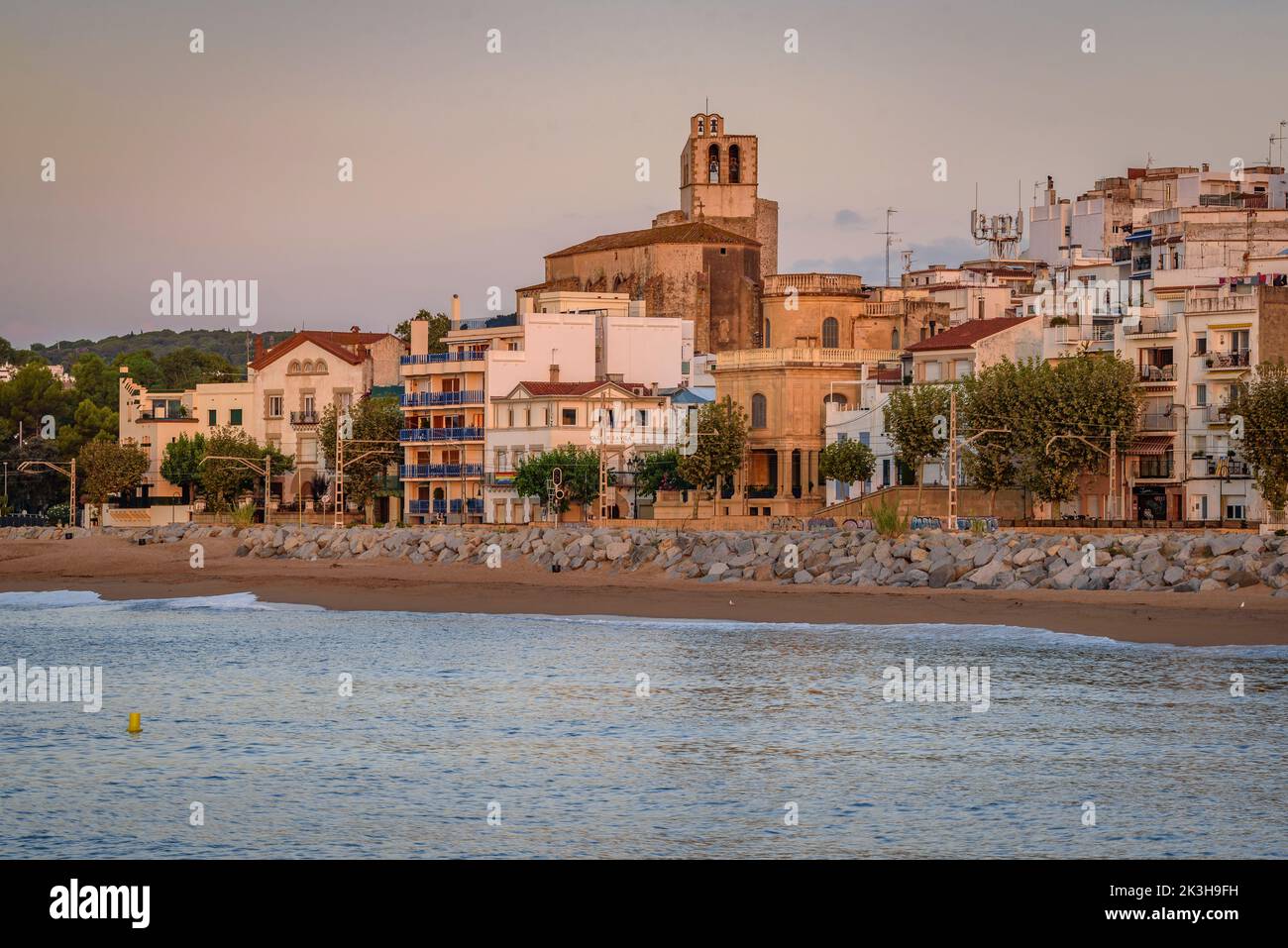 Sunrise in Sant Pol de Mar with boats on the beach (Maresme, Barcelona