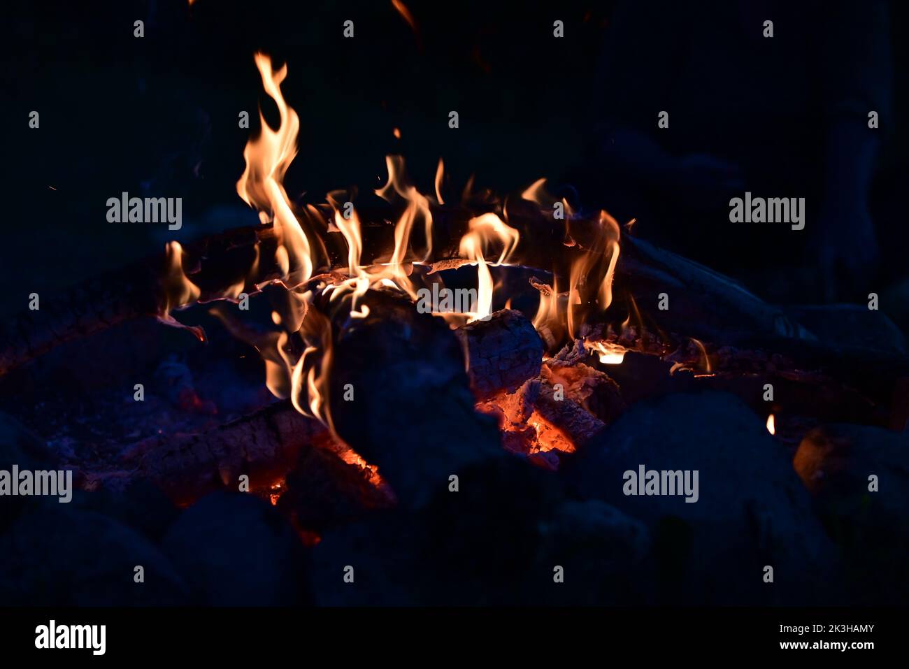 Campfire at night as a close up Stock Photo - Alamy