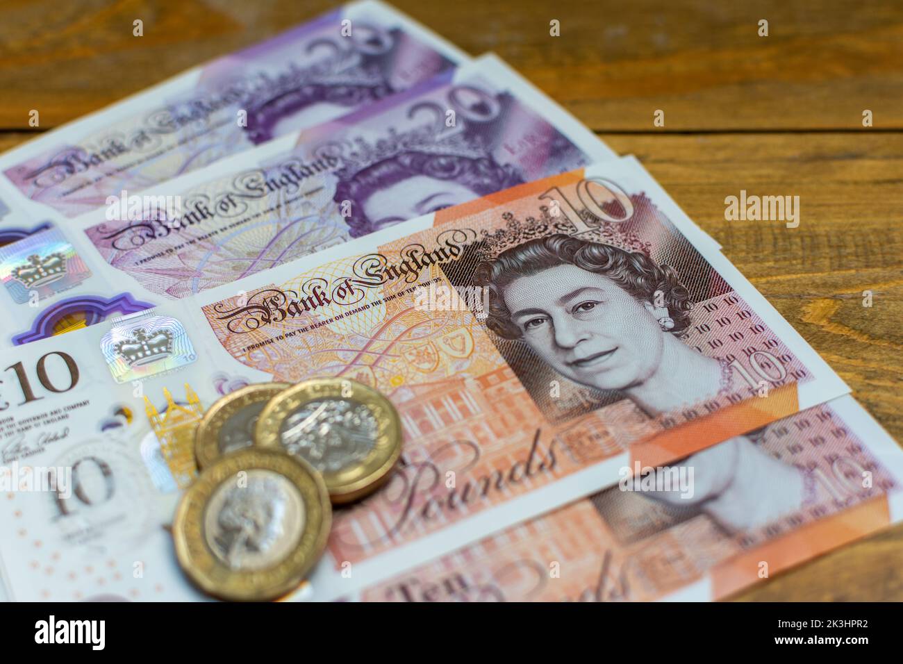 British Pound Sterling (GBP) in banknotes and coins, currency exchange