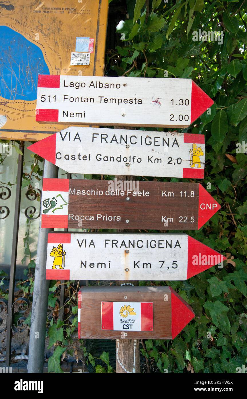 Path signs in Castelli Romani Regional Park, Rome, Lazio, Italy Stock Photo