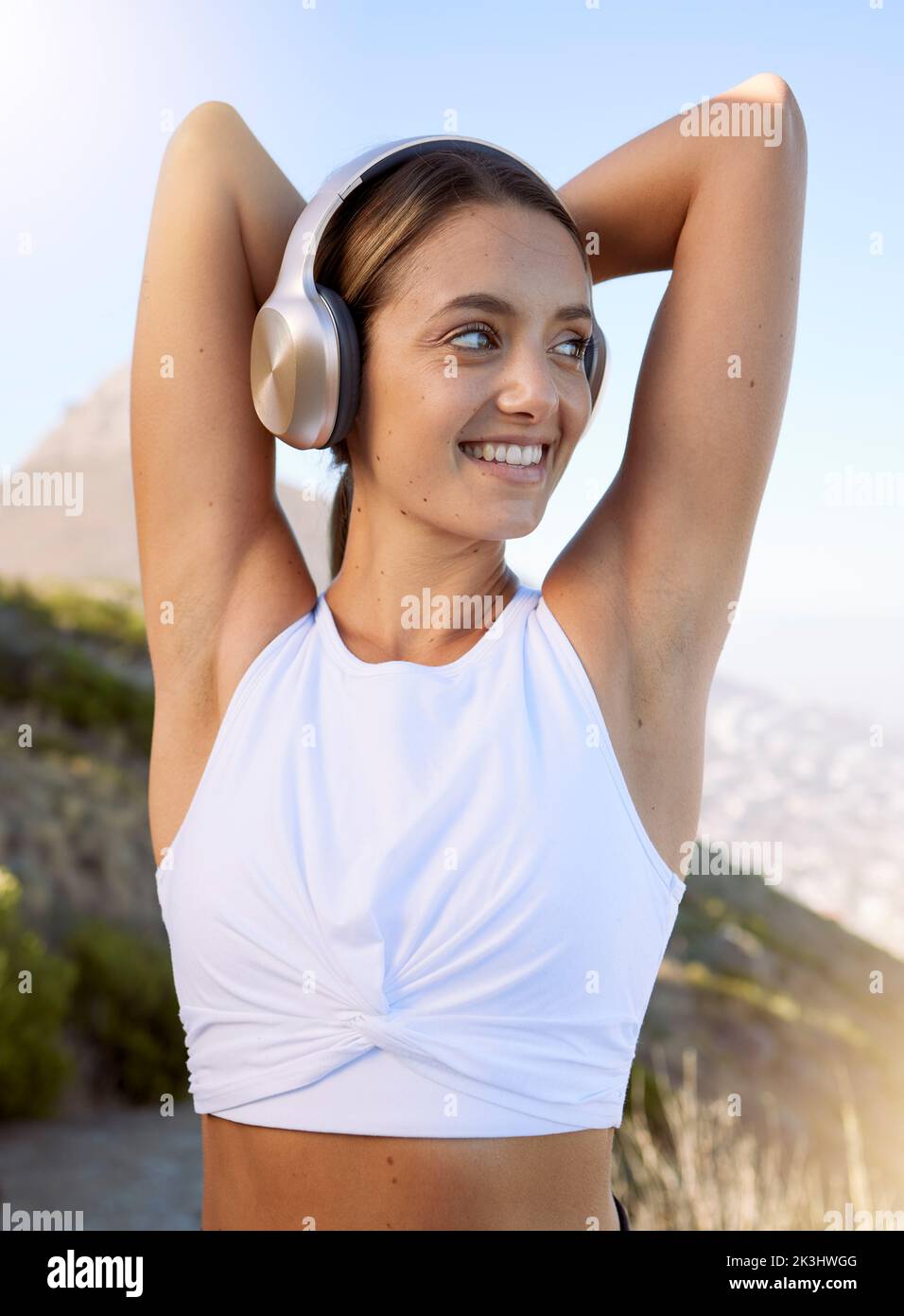 Caucasian woman in sports-bra outdoors Stock Photo - Alamy