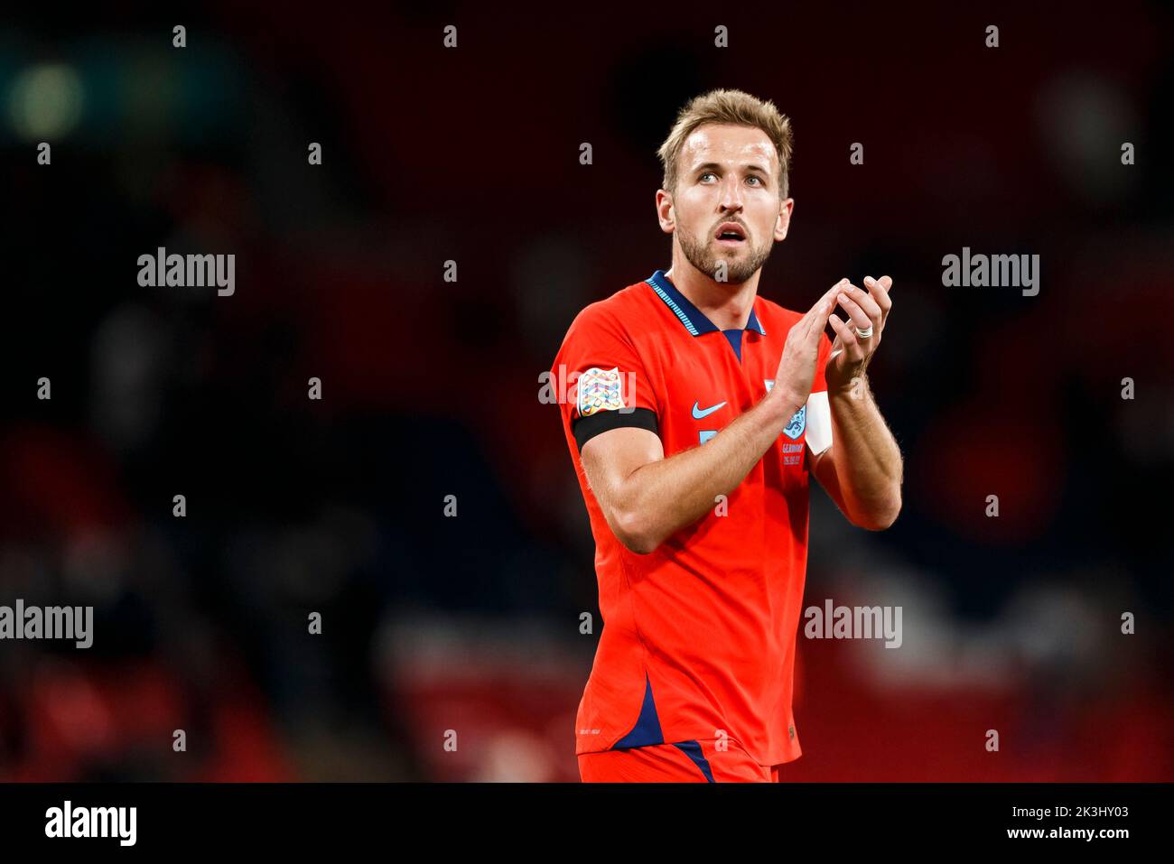 London, UK. 26th Sep, 2022. Harry Kane of England applauds the fans after the UEFA Nations League Group C match between England and Germany at Wembley Stadium on September 26th 2022 in London, England. (Photo by Daniel Chesterton/phcimages.com) Credit: PHC Images/Alamy Live News Stock Photo