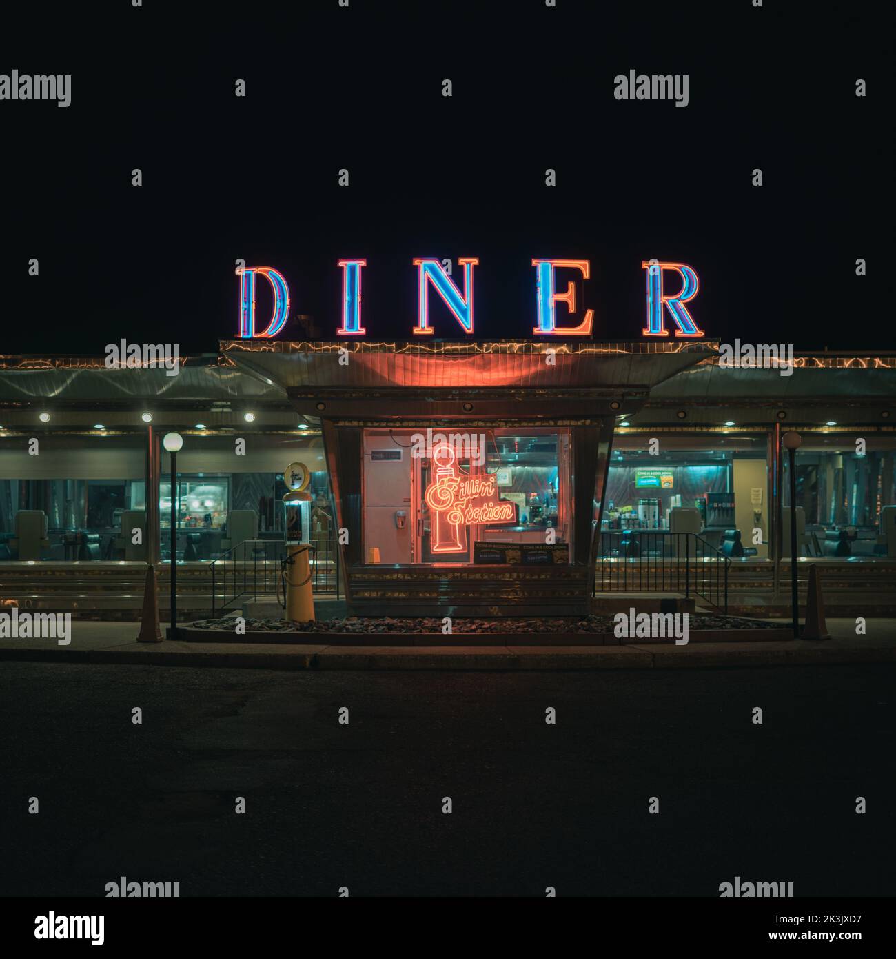 Whately Diner vintage neon sign at night, Whately, Massachusetts Stock Photo