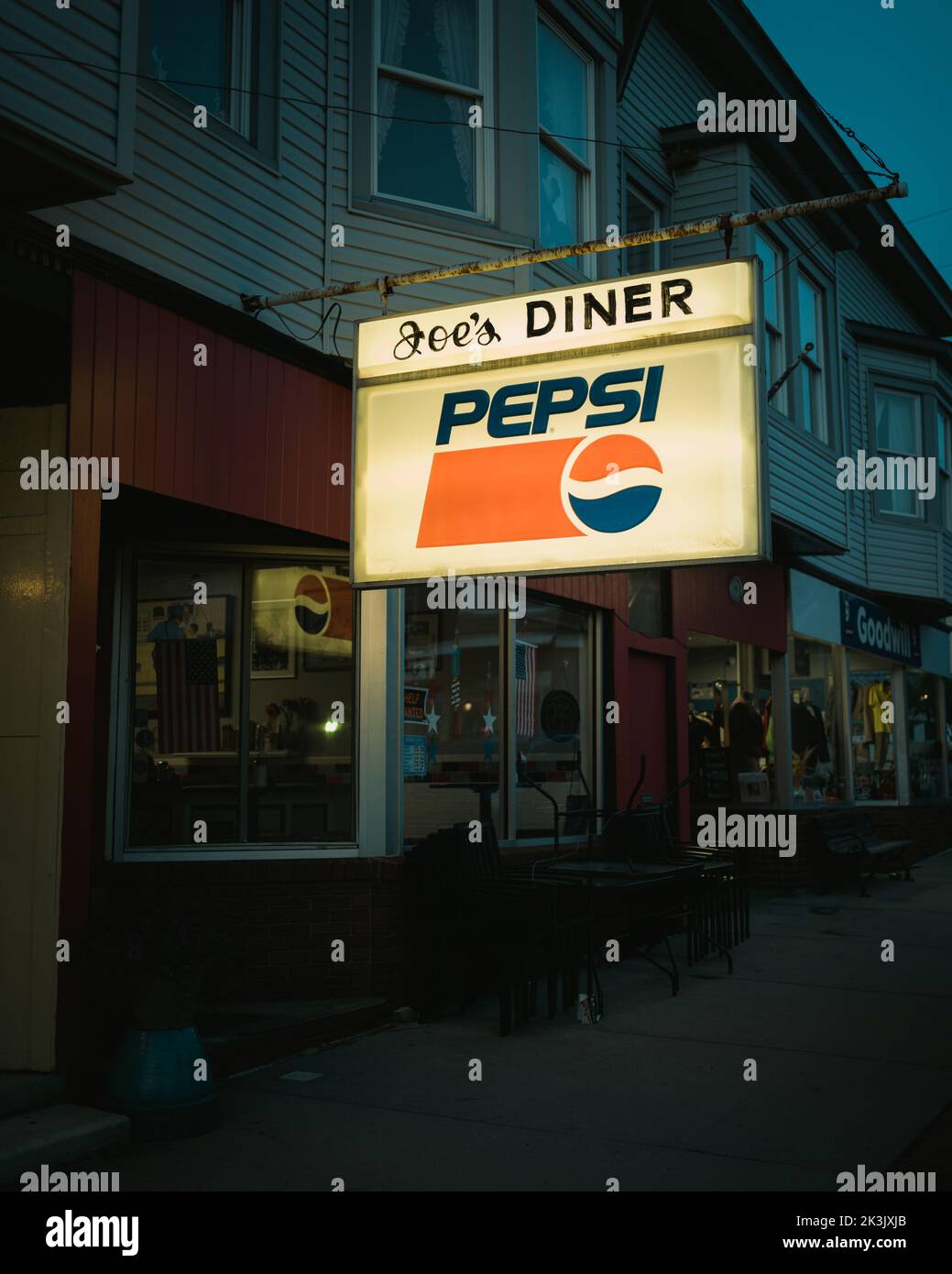 Joes Diner vintage sign at night, Lee, Massachusetts Stock Photo Alamy