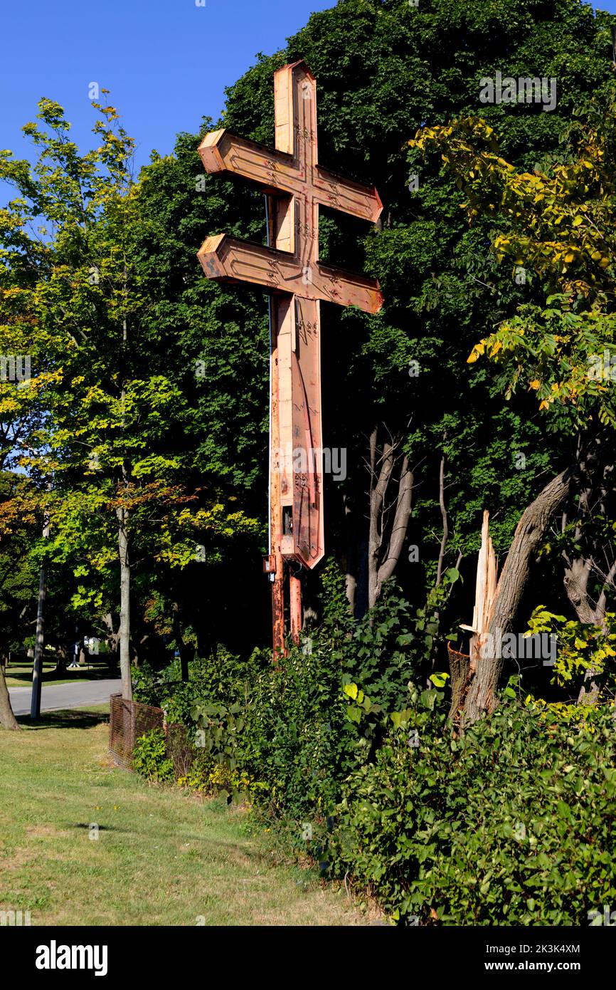 The Cross of Lorraine on Hamilton Mountain. Hamilton Ontario Canada Stock Photo