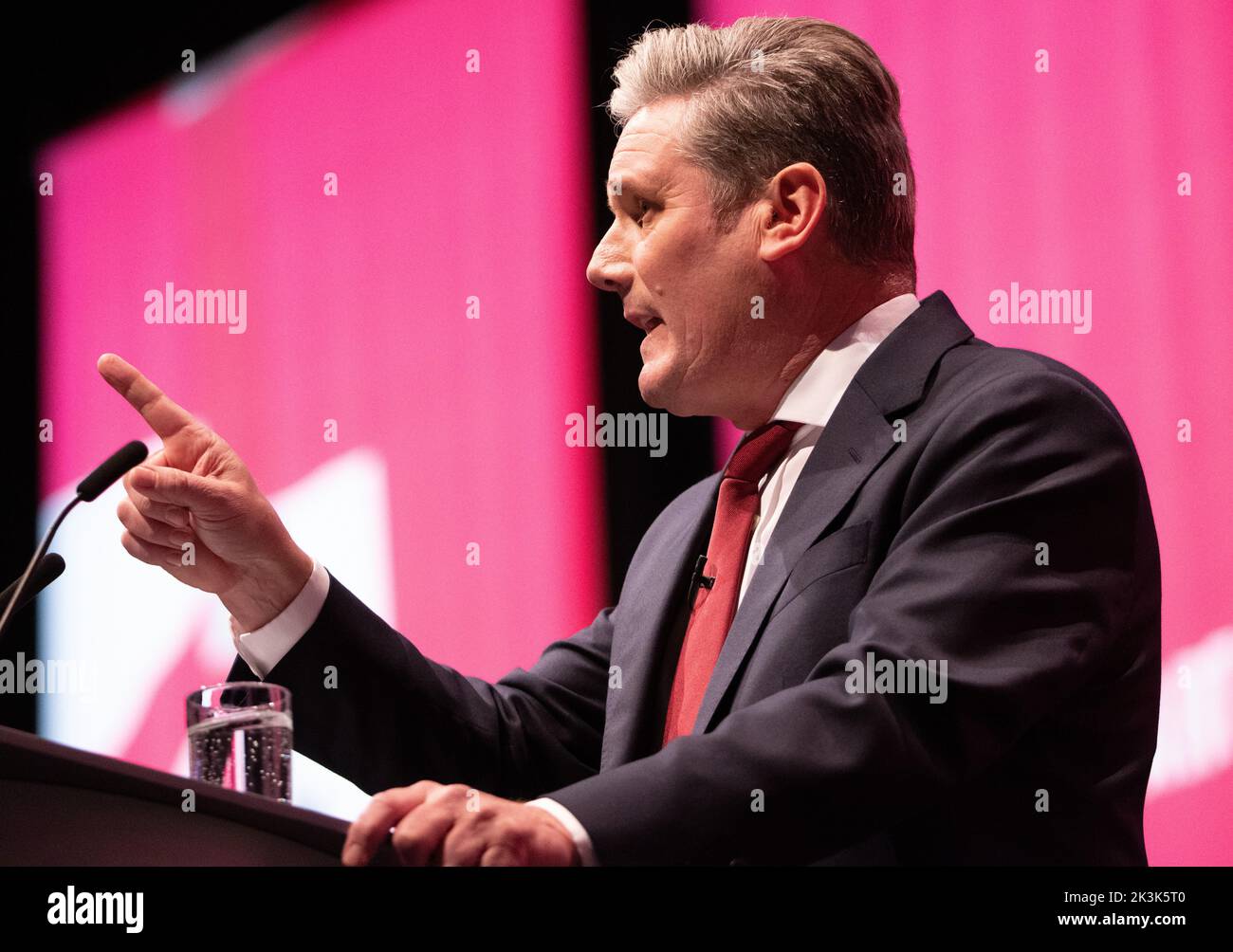 Liverpool, UK. 27th Sep, 2022. Keir Starmer Leaders speech at Labour Party Liverpool 27 September 2022 .Labour conference in Liverpool. Liverpool Kings Dock. Liverpool UK. Picture: gary Roberts/worldwidefeatures.com Credit: GaryRobertsphotography/Alamy Live News Stock Photo