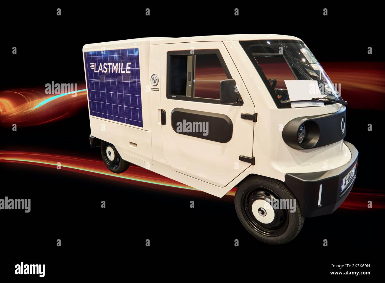 XBus S, electrically powered minibus for transporting small goods to consumers in the city, with solar cells on the roof in Hannover, Germany, Septemb Stock Photo
