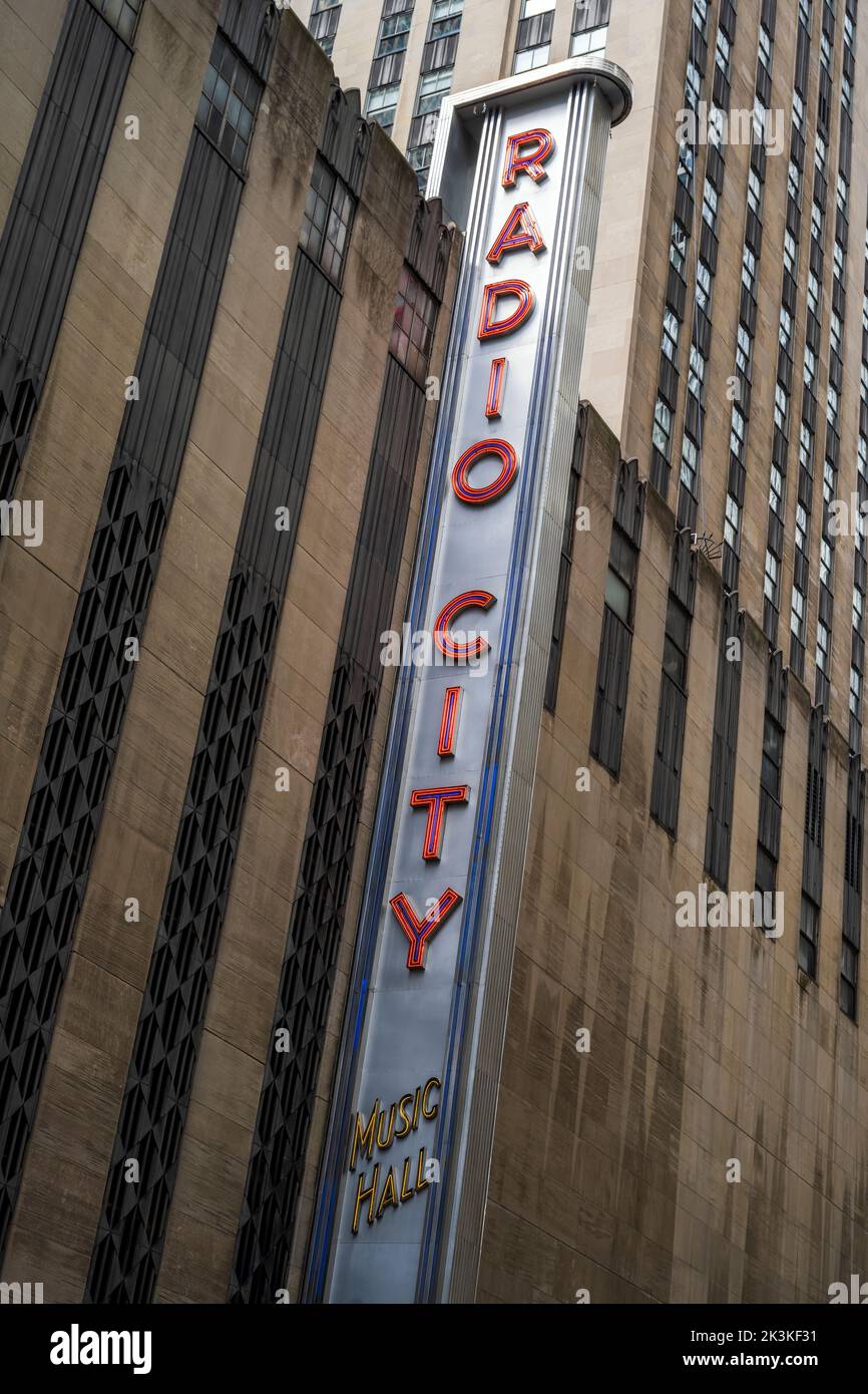 Radio City Music Hall, Rockefeller Center, Manhattan, New York, USA Stock Photo