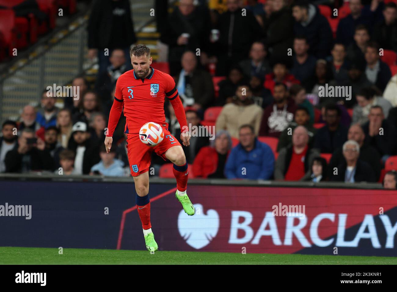 London, UK. 26th Sep, 2022. Luke Shaw of England in action. England v Germany, UEFA Nations league International group C match at Wembley Stadium in London on Monday 26th September 2022. Editorial use only. pic by Andrew Orchard/Andrew Orchard sports photography/Alamy Live News Credit: Andrew Orchard sports photography/Alamy Live News Stock Photo