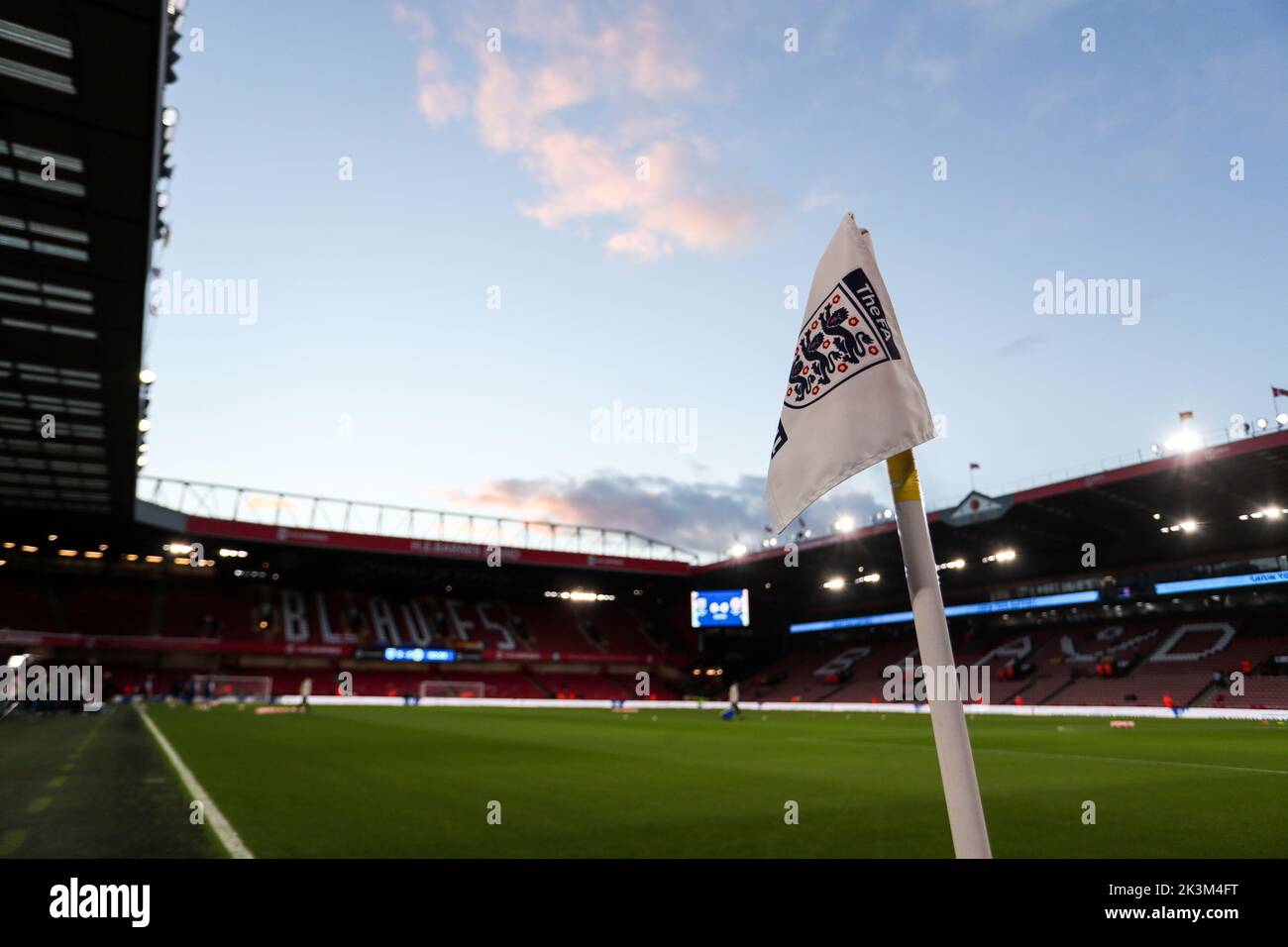 Sheffield, UK. 27th Sep, 2022. Bramhall Lane under lights during the International Friendly match between England U-21 and Germany U-21 at Bramall Lane, Sheffield, England on 27 September 2022. Photo by Ben Wright. Editorial use only, license required for commercial use. No use in betting, games or a single club/league/player publications. Credit: UK Sports Pics Ltd/Alamy Live News Stock Photo