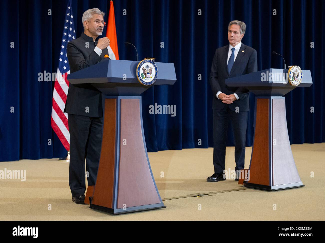 US Secretary of State Antony Blinken and Indian External Affairs Minister Subrahmanyam Jaishankar (L) hold a joint press conference following meetings at the State Department in Washington, DC, U.S. September 27, 2022. Saul Loeb/Pool via REUTERS Stock Photo