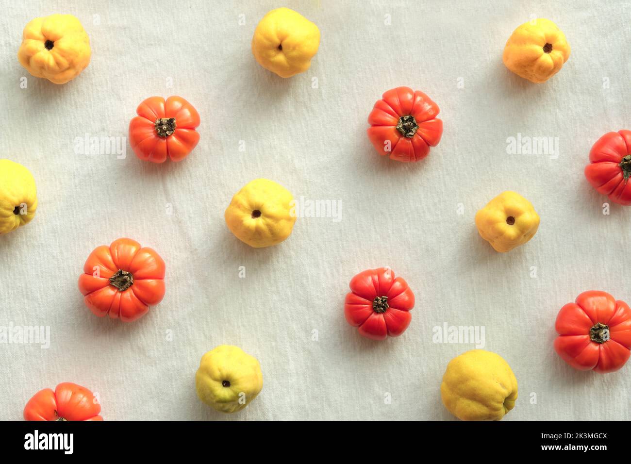 Quince pattern hi-res stock photography and images - Alamy