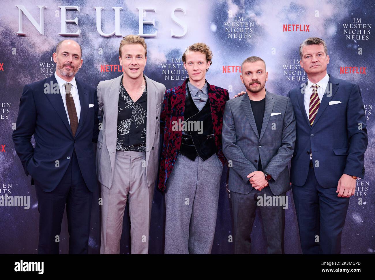 Berlin, Germany. 27th Sep, 2022. Edward Berger (l-r), film director, actors Albrecht Schuch, Felix Kammerer, Edin Hasanovic and Malte Grunert, film producer come to the premiere of their film 'Nothing New in the West' at Kino International. Credit: Annette Riedl/dpa/Alamy Live News Stock Photo
