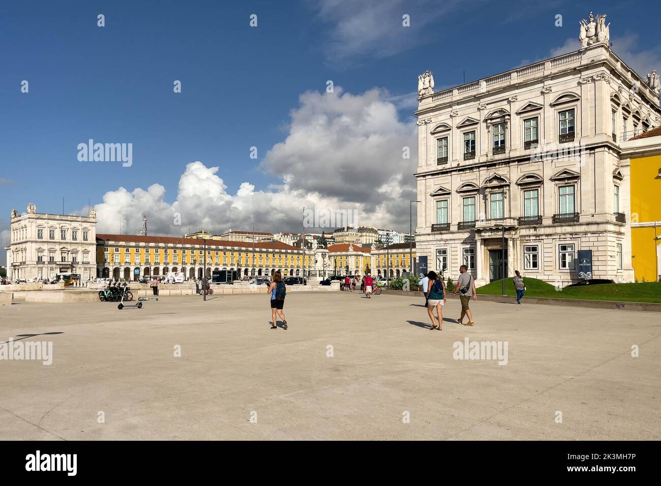 Small Public Square Rome People walking in a public square Stock Photo - Alamy