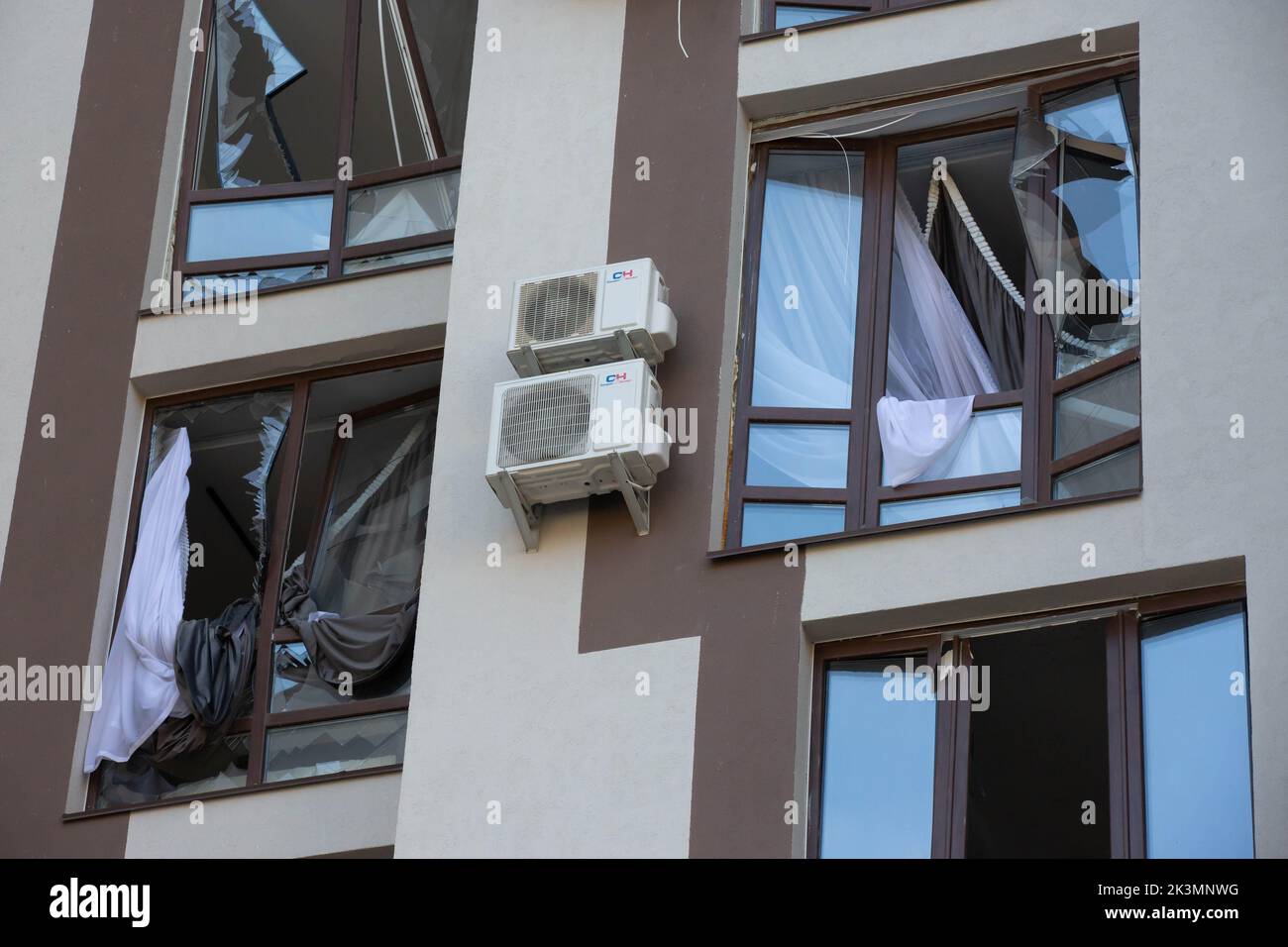 Kyiv, Ukraine. 29th Apr, 2022. An apartment building destroyed in an air strike amid Russia's invasion of Ukraine in Kyiv. (Photo by Oleksii Chumachenko/SOPA Images/Sipa USA) Credit: Sipa USA/Alamy Live News Stock Photo