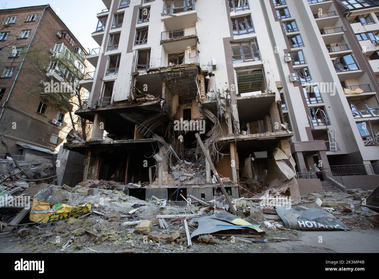 Kyiv, Ukraine. 29th Apr, 2022. An apartment building destroyed in a military strike amid Russia's invasion of Ukraine in Kyiv. (Photo by Oleksii Chumachenko/SOPA Images/Sipa USA) Credit: Sipa USA/Alamy Live News Stock Photo
