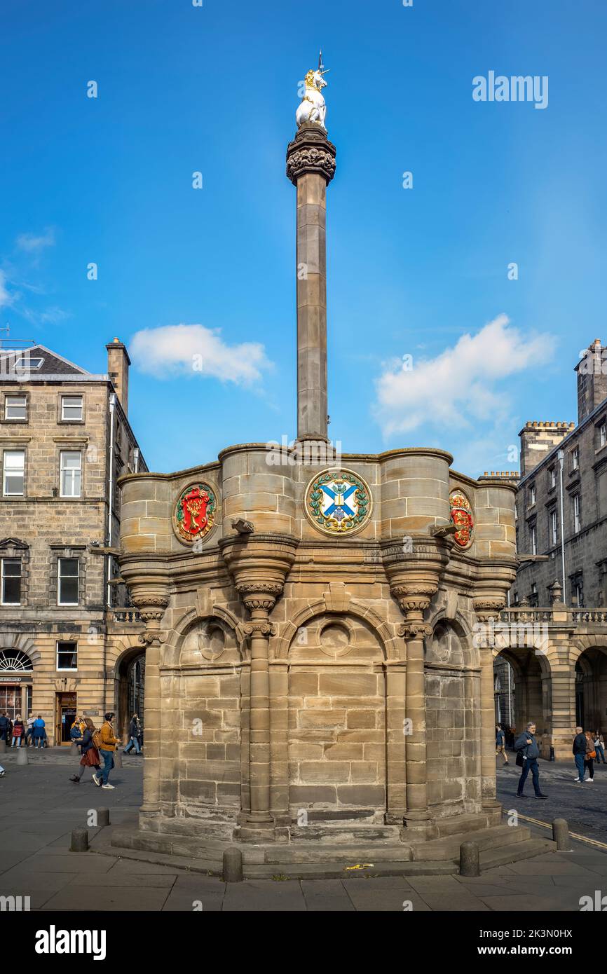 The Mercat Cross, Parliament Square, Edinburgh, Scotland, UK. Stock Photo