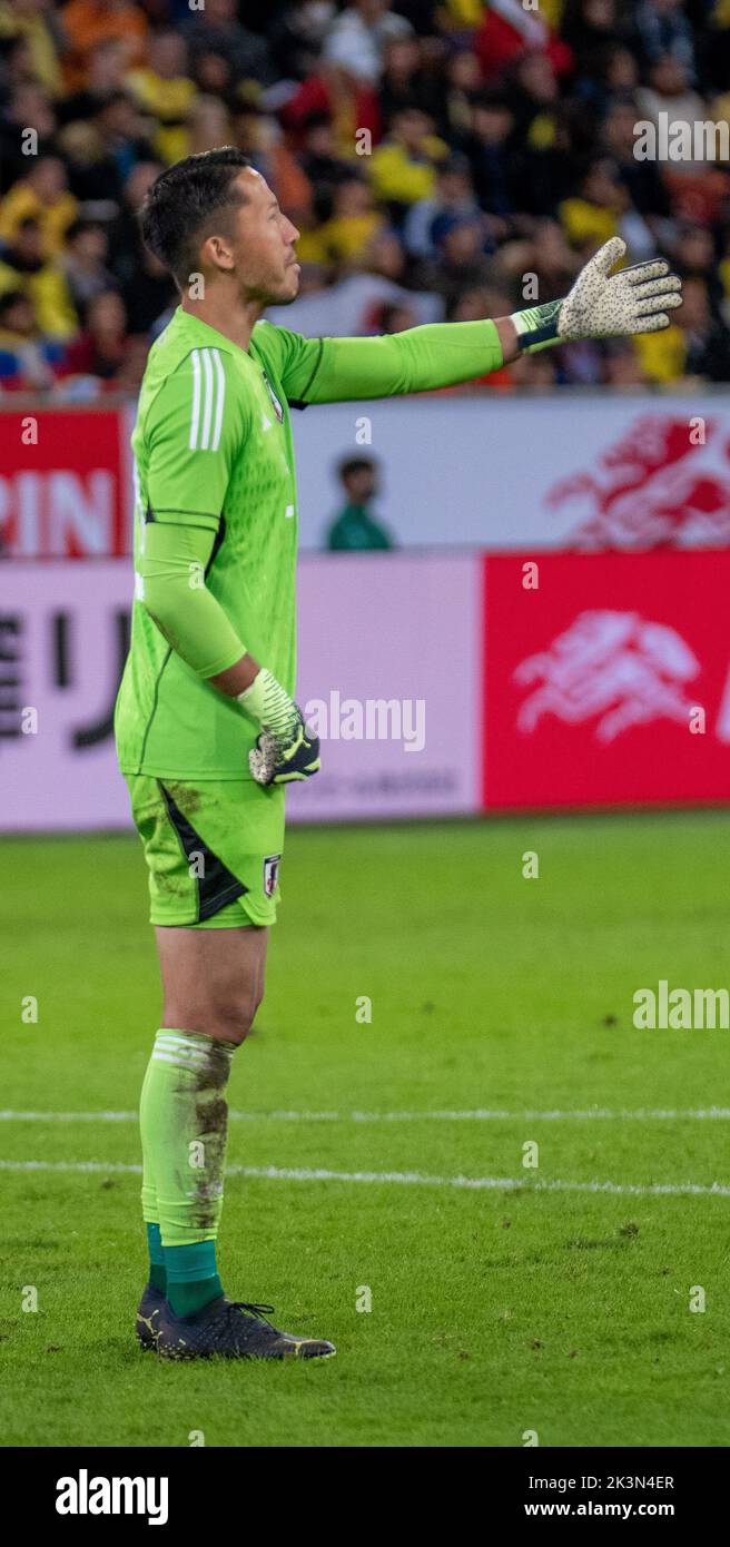 Dusseldorf, North Rhine-Westphalia, Germany. 27th Sep, 2022. Japan goalkeeper DANIEL SCHMIDT (23) points towards the middle of the field in the Ecuador vs. Japan match in the Kirin Challenge Cup 2022 in the Merkur Spiel Arena in Dusseldorf, Germany. (Credit Image: © Kai Dambach/ZUMA Press Wire) Stock Photo