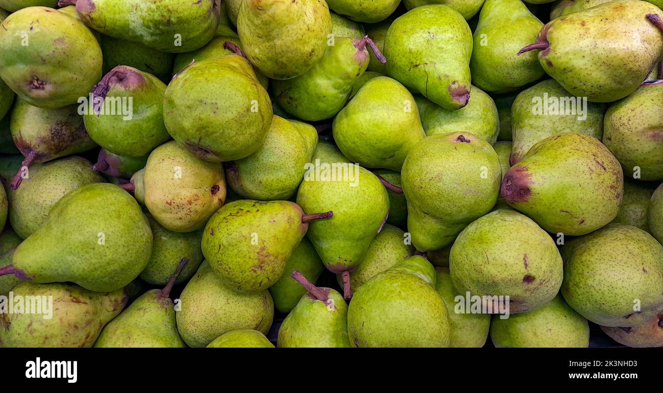 Detailed shelf hi-res stock photography and images - Alamy
