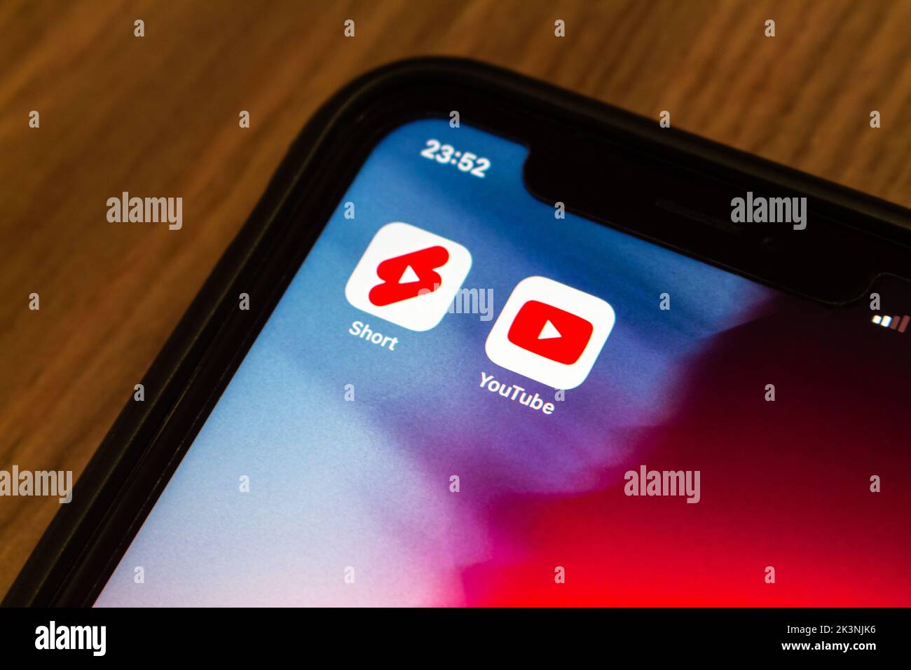 Vancouver, CANADA - Sep 27 2022 : Closeup icons YouTube Shorts and YouTube app on an iPhone. Short video social networking concept. Stock Photo