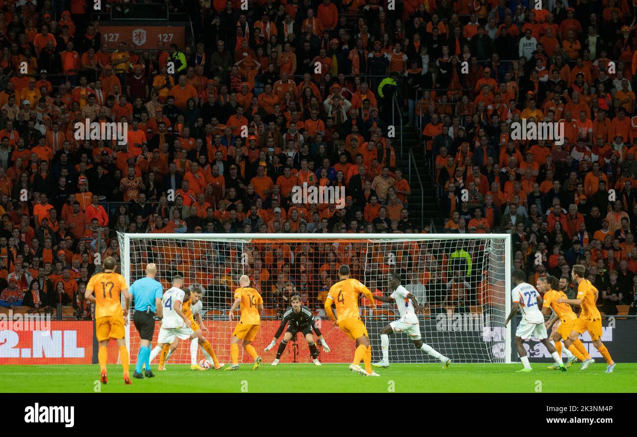 Goalmouth Action Thibault Courtois of Belgium during the UEFA Nations League match between Netherlands and Belgium in the Johan Cruijff ArenA on September 25, 2022 in Amsterdam, Netherlands Credit: SCS/Richard Wareham/AFLO/Alamy Live News Stock Photo