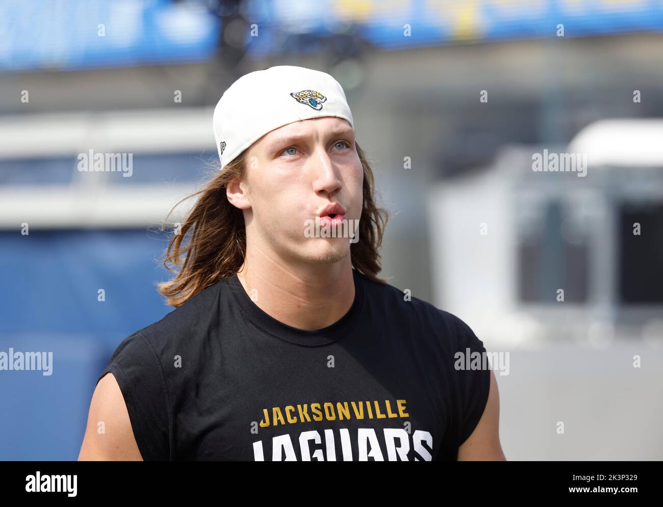Inglewood, California, USA. 25th Sep, 2022. Jacksonville Jaguars quarterback Trevor Lawrence (16) in action during the NFL football game between the Los Angeles Chargers and the Jacksonville Jaguars at SoFi Stadium in Inglewood, California. Mandatory Photo Credit : Charles Baus/CSM/Alamy Live News Stock Photo