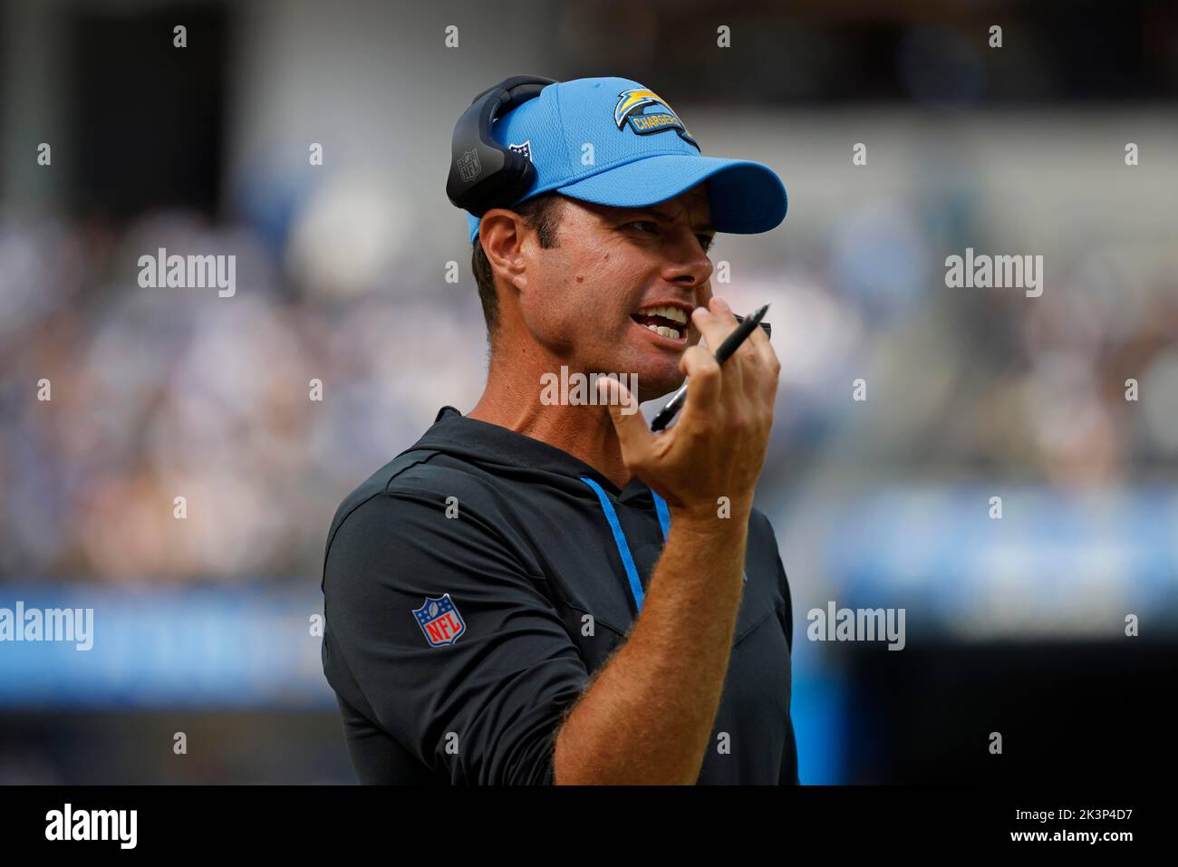 Inglewood, California, USA. 25th Sep, 2022. Los Angeles Chargers head coach Brandon Staley in action during the NFL football game between the Los Angeles Chargers and the Jacksonville Jaguars at SoFi Stadium in Inglewood, California. Mandatory Photo Credit : Charles Baus/CSM/Alamy Live News Stock Photo