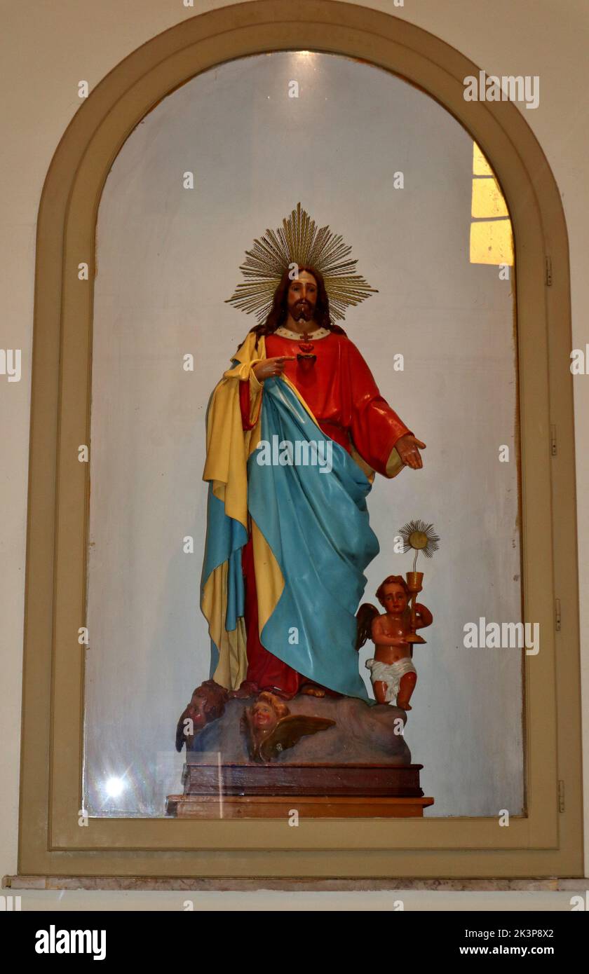 Camerota - Statua ottocentesca in cartapesta del Sacro Cuore di Gesù nella Chiesa di Santa Maria delle Grazie Stock Photo