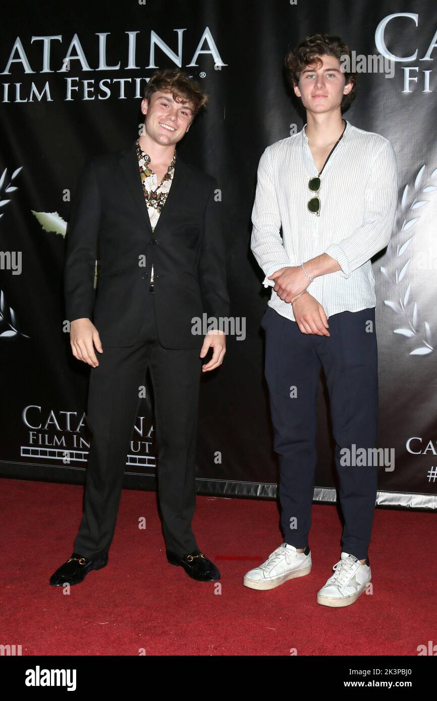 LOS ANGELES - SEP 24:  Peder Lindell, Ovi Jasso at the 2022 Catalina Film Festival - Saturday Red Carpet 9 23 22 at Casino on September 24, 2022 in Avalon, CA Stock Photo